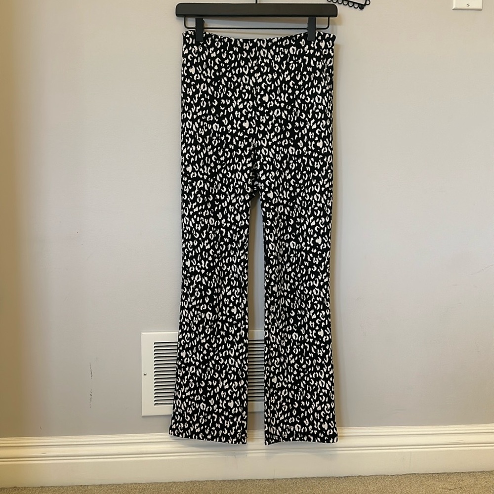 Leith Cheetah Fit and Flair Pant